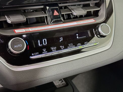New 2026 Toyota Corolla SE FWD image 16