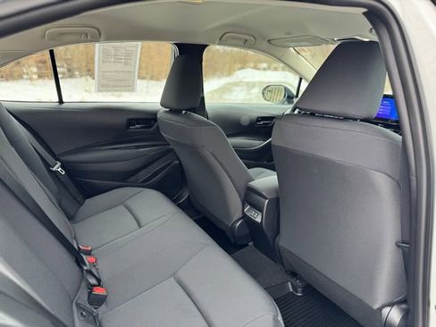 Used 2026 Toyota Corolla LE image 17