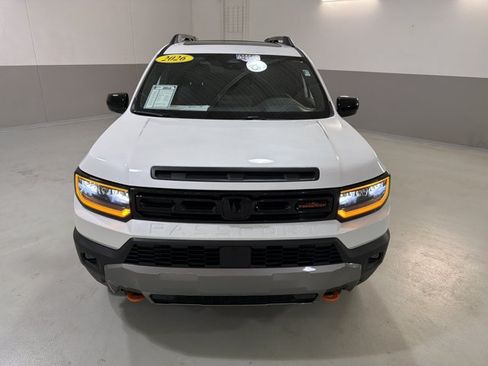Used 2026 Honda Passport TrailSport Elite image 2