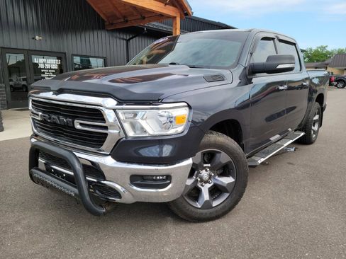 Used 2020 RAM 1500 Big Horn AWD/4WD image 1