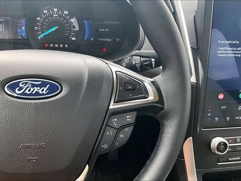 Used 2024 Ford Edge SEL w/ Convenience Package AWD/4WD image 12