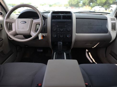 Used 2008 Ford Escape XLS FWD image 21