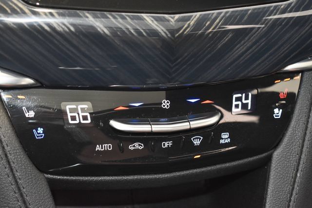 Used 2024 Cadillac XT6 Premium Luxury AWD/4WD image 35