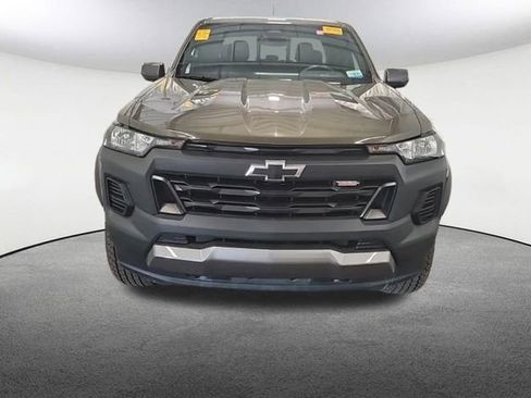 Used 2025 Chevrolet Colorado Trail Boss image 2