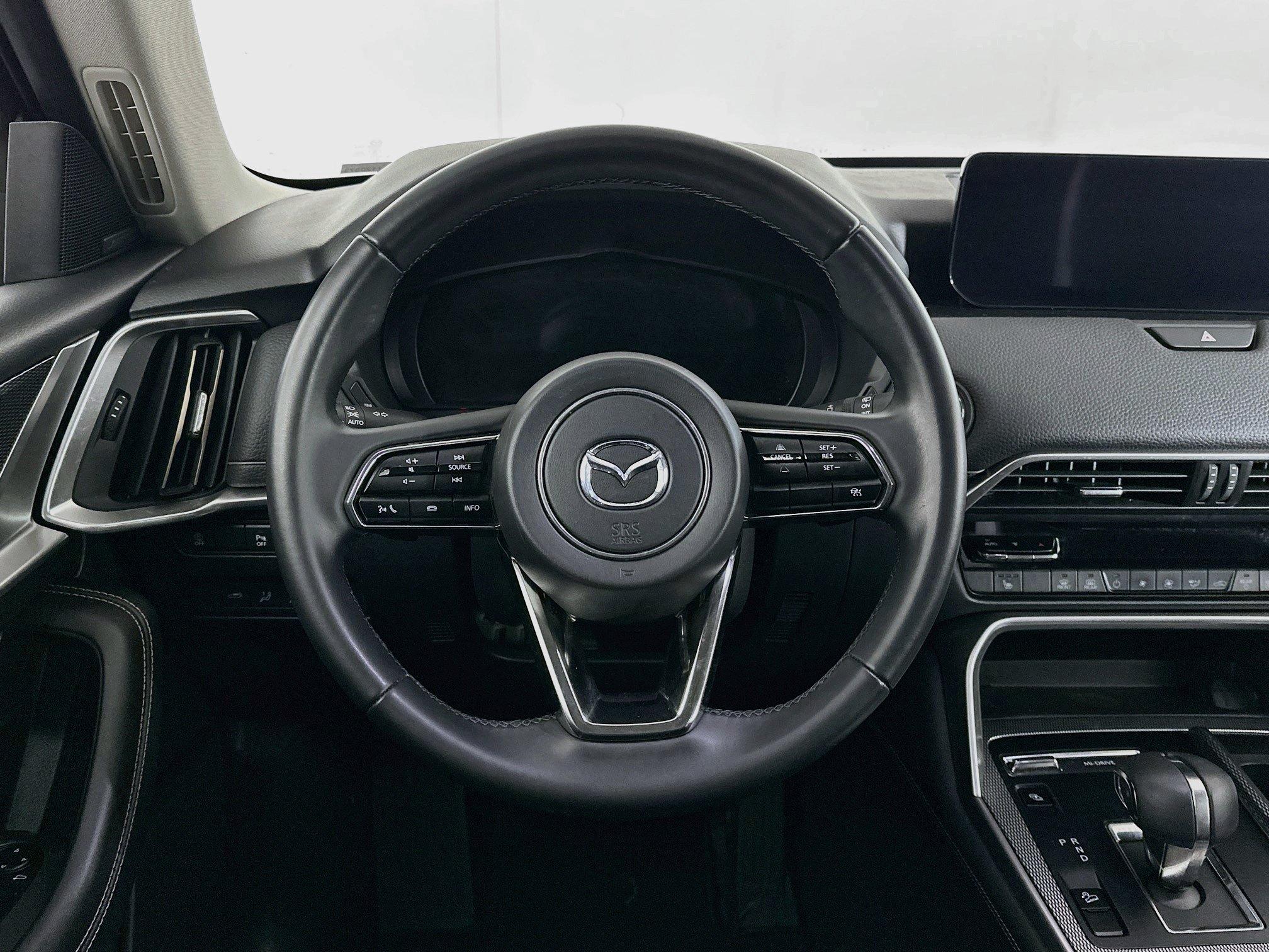 Used 2024 MAZDA CX-90 Plug-In Hybrid w/ Premium Pkg AWD/4WD image 17