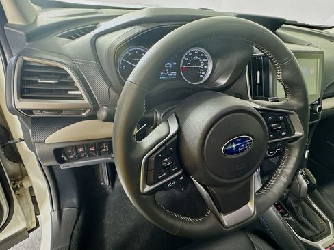 Used 2024 Subaru Forester Limited AWD/4WD image 11