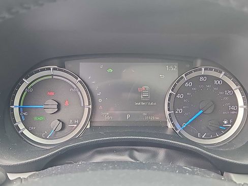 Used 2023 Toyota Highlander XLE AWD/4WD image 28