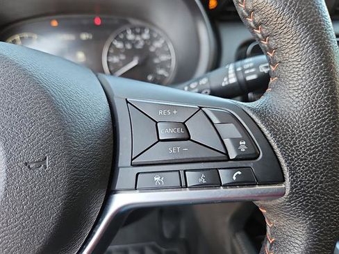 Used 2024 Nissan Kicks SR image 19