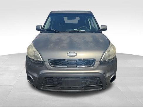 Used 2013 Kia Soul image 2