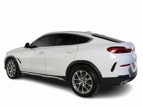 Used 2023 BMW X6 xDrive40i w/ Premium Package image 7