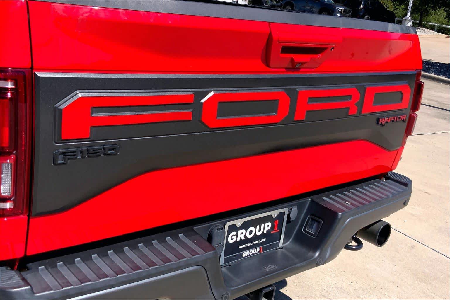 Used 2018 Ford F150 Raptor w/ Equipment Group 802A Luxury AWD/4WD image 32