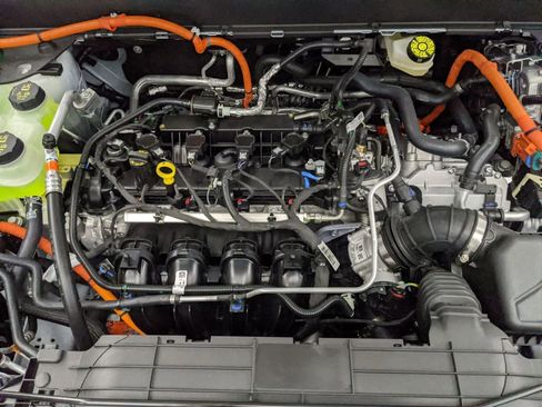 New 2025 Ford Maverick XL image 27