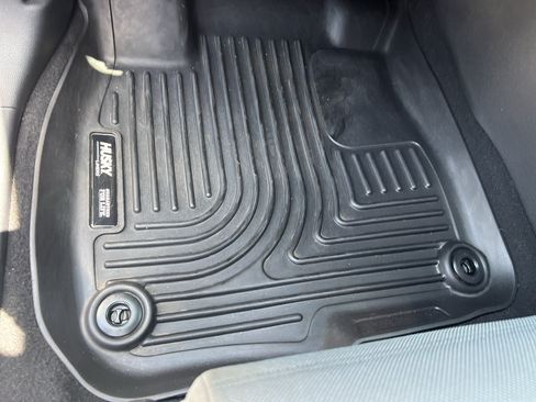 Used 2018 Honda CR-V EX image 21
