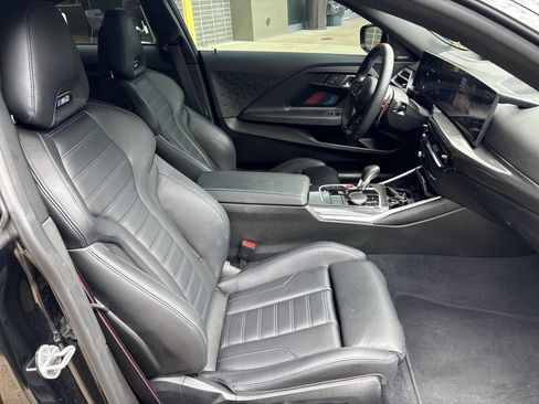 Used 2025 BMW M2 w/ Lighting Package RWD image 33