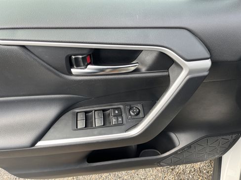 Certified 2024 Toyota RAV4 XLE image 13