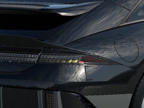 New 2025 Hyundai Ioniq 6 SE image 10