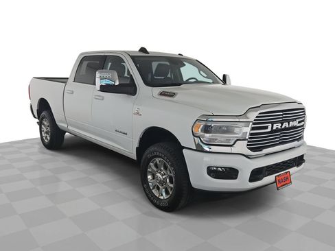 Used 2024 RAM 2500 Laramie w/ Safety Group AWD/4WD image 1