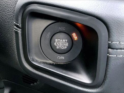 Used 2024 Jeep Wrangler High Altitude AWD/4WD image 28