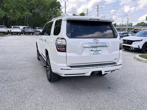 Used 2016 Toyota 4Runner Limited image 4