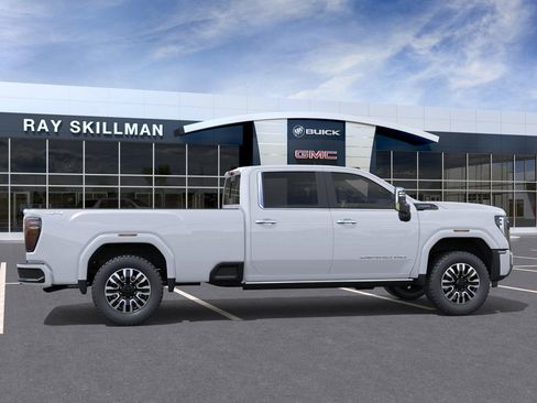 New 2026 GMC Sierra 3500 Denali Ultimate image 5