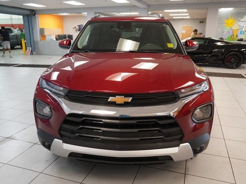 Used 2023 Chevrolet TrailBlazer LT w/ Convenience Package FWD image 14
