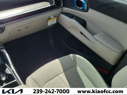 New 2026 Kia Sorento S FWD image 18