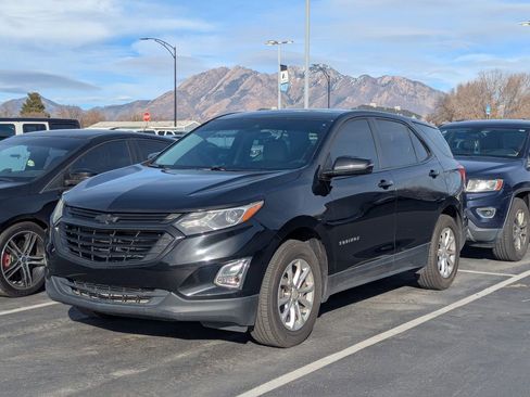 Used 2019 Chevrolet Equinox LT image 4