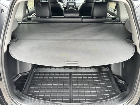 Used 2018 Honda CR-V Touring image 40