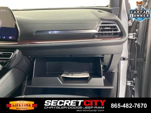 Used 2026 Chevrolet Traverse Z71 AWD/4WD image 31