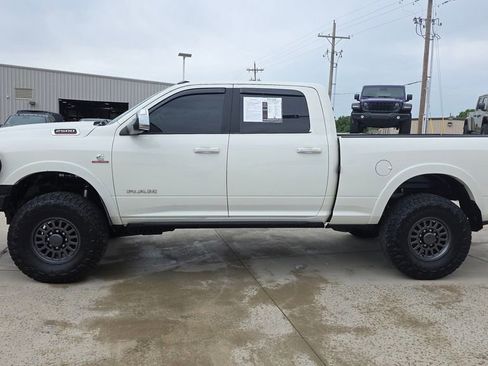Used 2021 RAM 2500 Laramie AWD/4WD image 2