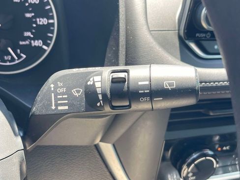 Used 2026 Nissan Rogue S FWD image 24