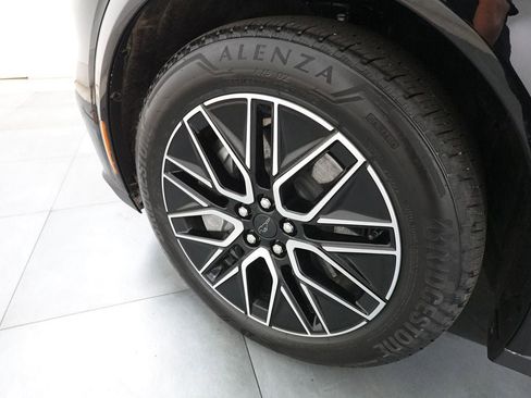 Certified 2025 Ford Mustang Mach-E Premium image 29