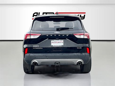 Used 2022 Ford Escape Titanium w/ Titanium Elite Package image 6