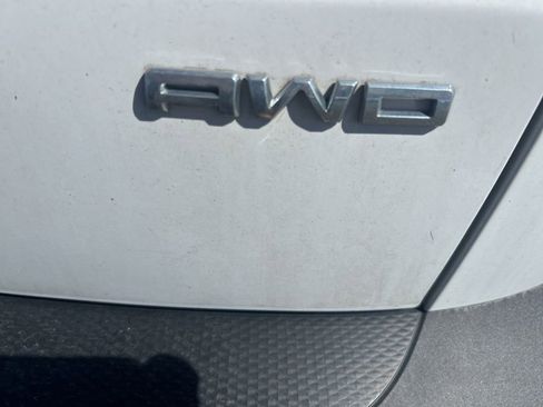 Used 2020 Ford Escape SE image 30