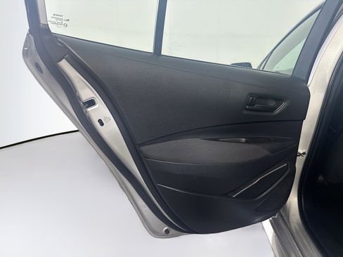 Used 2022 Toyota Corolla LE FWD image 25