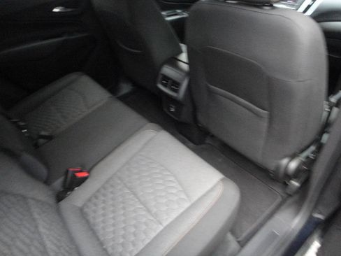 Used 2021 Chevrolet Equinox LT AWD/4WD image 14