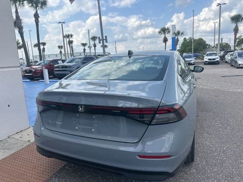 Used 2025 Honda Accord SE image 17
