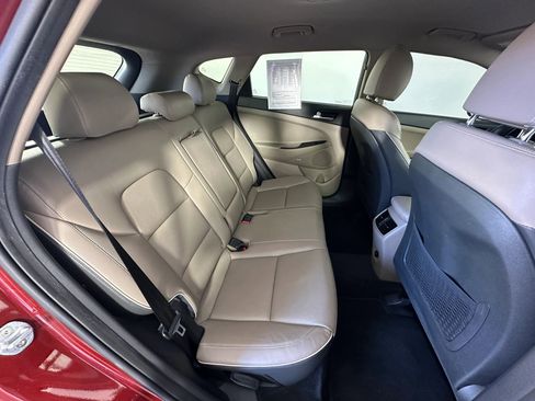 Used 2019 Hyundai Tucson Limited AWD/4WD image 27