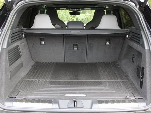 New 2025 Land Rover Range Rover Sport SV Edition Two image 10