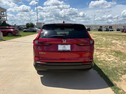 Certified 2025 Honda CR-V LX image 7