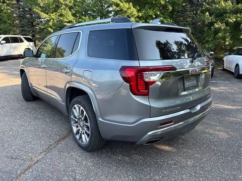 Used 2023 GMC Acadia Denali w/ Denali Ultimate Package AWD/4WD image 4
