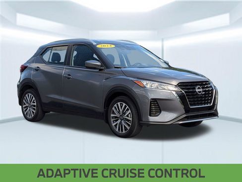 Used 2024 Nissan Kicks SV FWD image 10