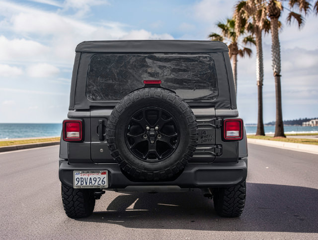 Used 2022 Jeep Wrangler Unlimited Sport AWD/4WD image 6