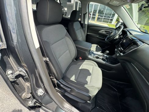 Used 2020 Chevrolet Traverse LT AWD/4WD image 27
