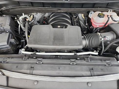 Used 2025 Chevrolet Tahoe High Country image 30