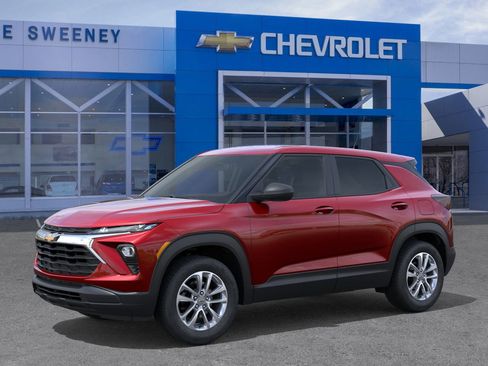 New 2026 Chevrolet TrailBlazer LS image 2