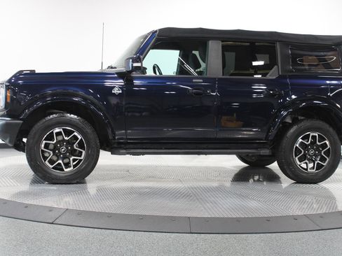 Used 2021 Ford Bronco Outer Banks image 6