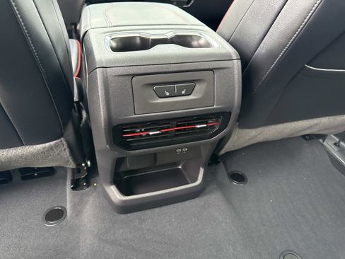 Used 2025 Chevrolet Silverado EV RST image 15