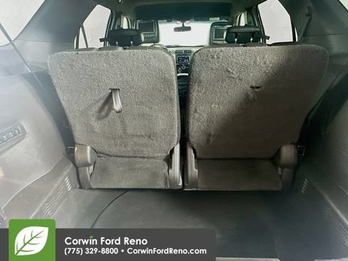 Used 2015 Ford Explorer Limited w/ Equipment Group 301A FWD image 27