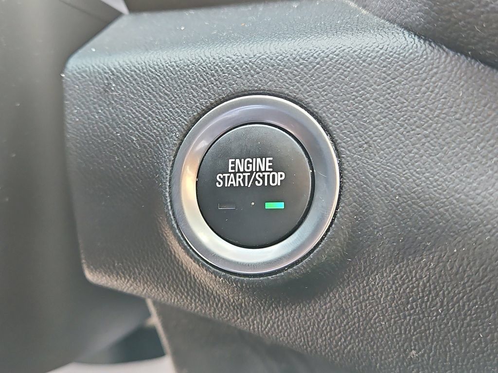 Used 2024 GMC Terrain SLE AWD/4WD image 32
